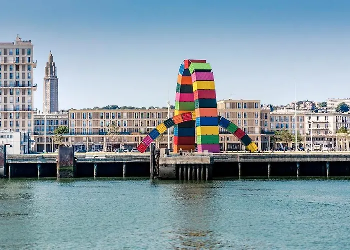 Апартаменты Chic Vue Terrasse Le Havre, Capacite 2 Personnes Ou Famille 3 Personnes,1 Chambre, Baignoire, Quartier Calme Гавр