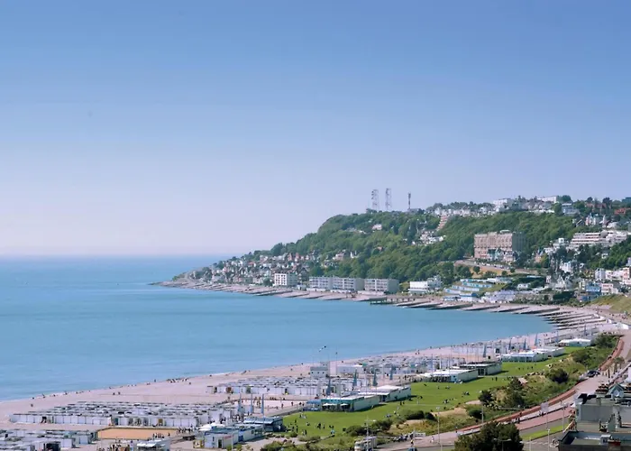 Апартаменты Chic Vue Terrasse Le Havre, Capacite 2 Personnes Ou Famille 3 Personnes,1 Chambre, Baignoire, Quartier Calme