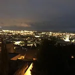Vue Imprenable Mer, Spacieux Et Chic, Capacite 2 Personnes Ou Famille 3 Personnes,1 Chambre, Baignoire, Quartier Calme Daire *