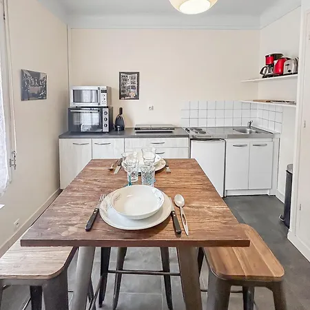 Vue Imprenable Mer, Spacieux Et Chic, Quartier Calme Le Havre, Capacite 2 Personnes Ou Famille 3 Personnes,1 Chambre, Baignoire Apartment *