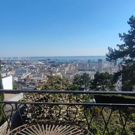 Terrasse Vue Imprenable Mer, 65m2 Chic, Quartier Calme Le Havre, Capacite 2 Personnes Ou Famille 3 Personnes,1 Chambre, Baignoire * Le Havre