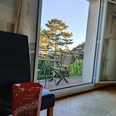 Terrasse Vue Imprenable Mer, 65m2 Chic, Quartier Calme Le Havre, Capacite 2 Personnes Ou Famille 3 Personnes,1 Chambre, Baignoire *