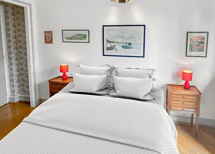 Terrasse Vue Mer, Spacieux Et Chic, Capacite 2 Personnes Ou Famille 3 Personnes,1 Chambre, Baignoire, Quartier Calme Apartament *