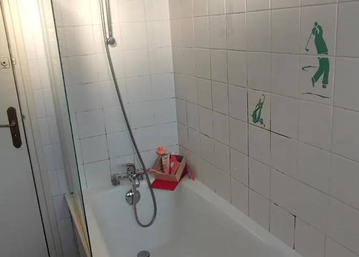 Chic Vue Mer, Terrasse, Capacité 2 Personnes Ou Famille 3 Personnes,1 Chambre, Baignoire, Quartier Calme Apartamento *
